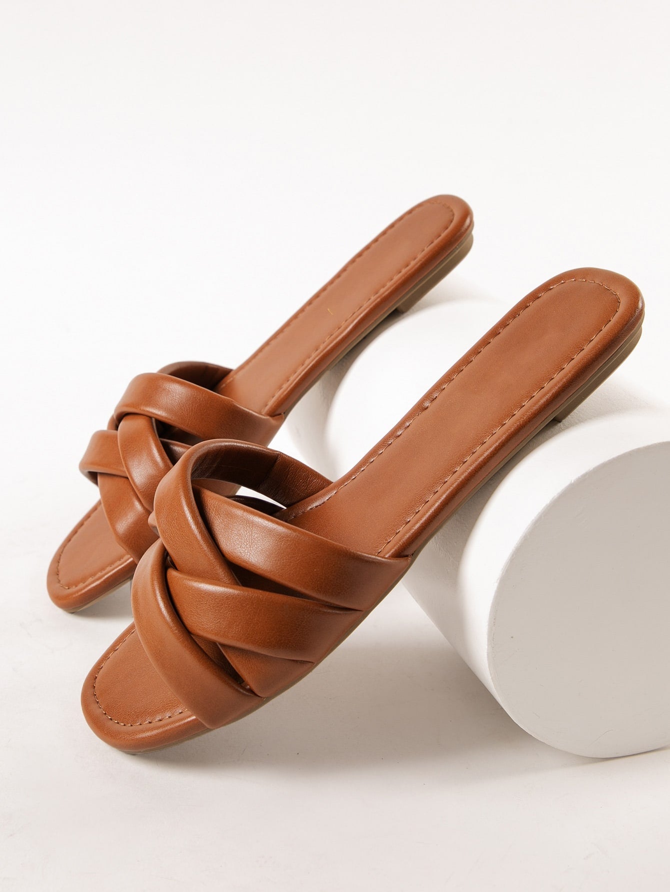 COMFY SLIDES