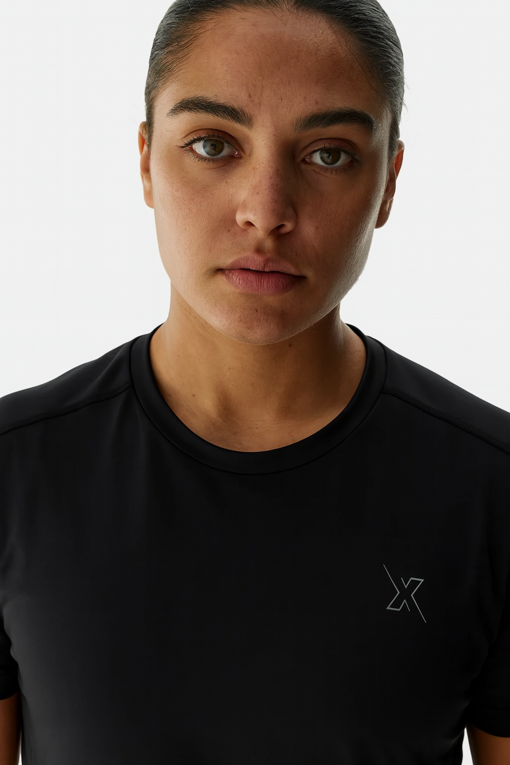 ACTIVE WEAR