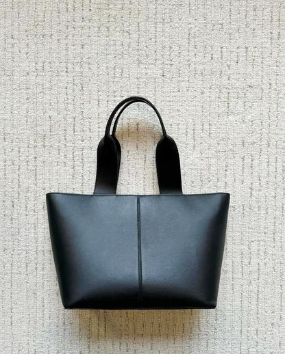 YETTE BLACK