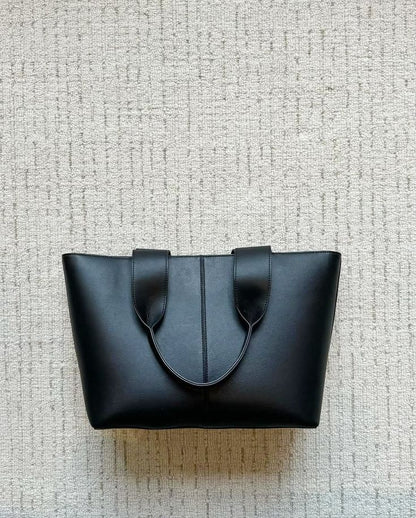 YETTE BLACK