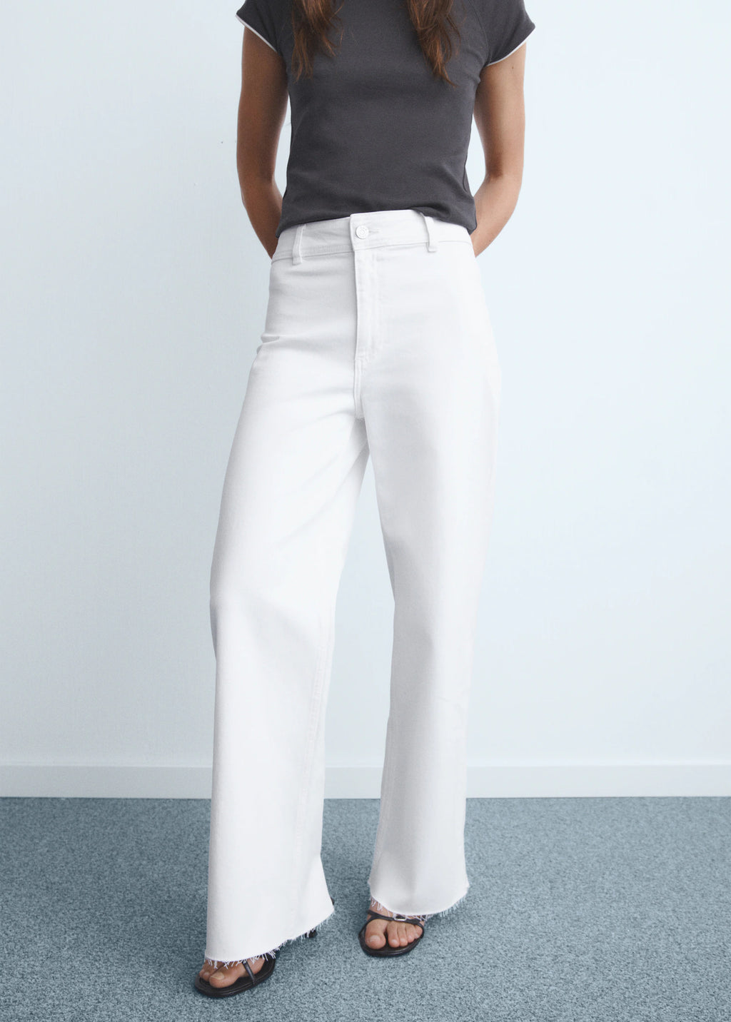 WHITE CULOTTE JEANS